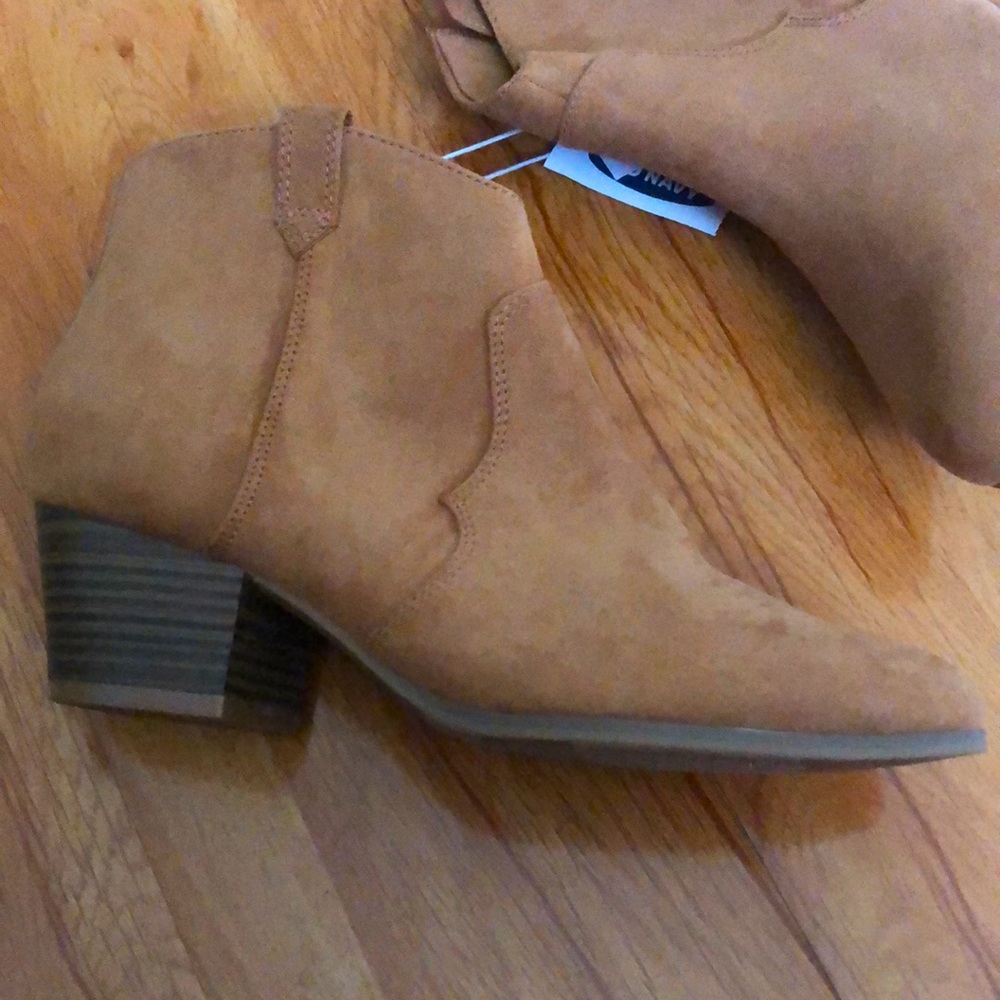 New w/Tags Old Navy Booties